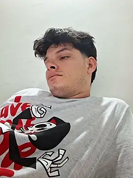  Ottis  online show from October 29, 2025, 11:28 pm