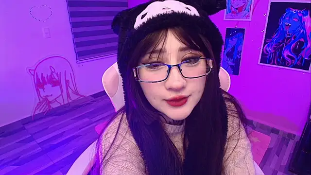 Snapshot of Miwa_violet chatting on May 27, 2026, 3:47 am Miwa violet online show from May 27, 2026, 3:47 am