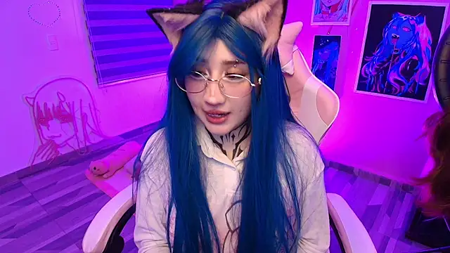 Snapshot of Miwa_violet chatting on August 6, 2026, 3:41 am Miwa violet online show from August 6, 2026, 3:41 am