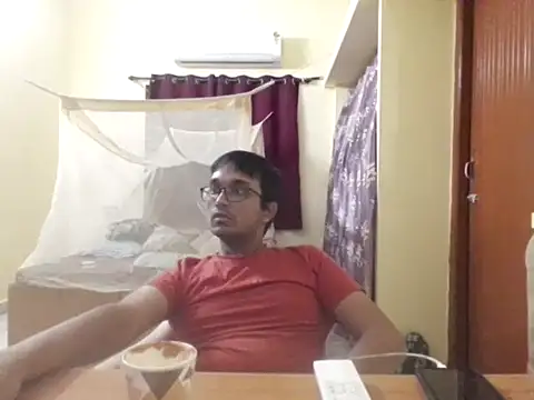 THE NAKED BOY online show from October 14, 2025, 1:56 pm