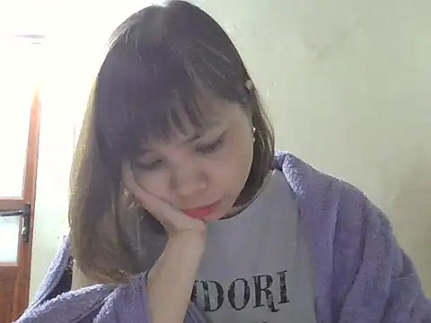 Angela-Eira online show from November 13, 2025, 10:08 pm