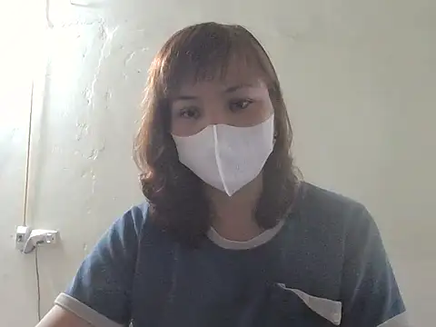 Angela-Eira online show from June 12, 2026, 12:42 am