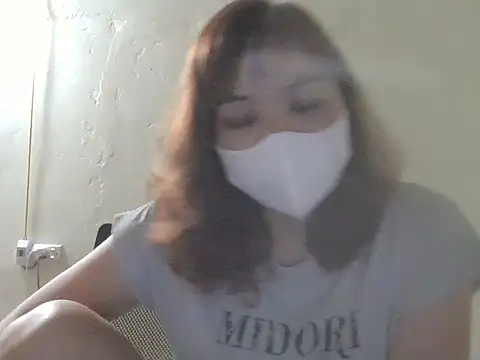 Angela-Eira online show from June 14, 2026, 6:43 pm