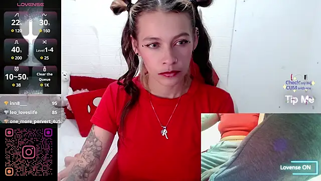 sweetlittlelisa online show from January 10, 2025, 10:15 pm