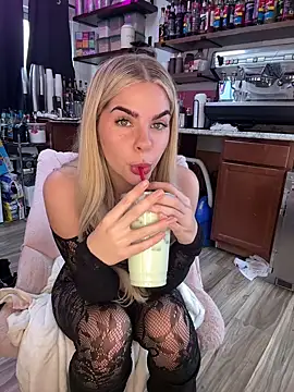 delicioussdixie online show from December 15, 2025, 6:45 pm