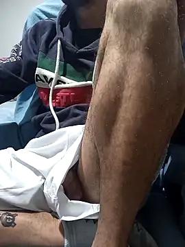 weedmanhot28 online show from January 22, 2025, 3:31 am