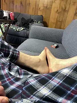 Snapshot of bighung1990 chatting on March 16, 2026, 4:07 am bighung1990 online show from March 16, 2026, 4:07 am