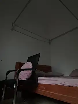 Baby Claraa online show from July 27, 2026, 5:47 am