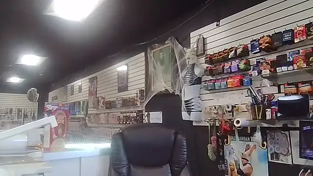 Snapshot of RawRyder8 chatting on October 4, 2025, 10:41 pm RawRyder8 online show from October 4, 2025, 10:41 pm