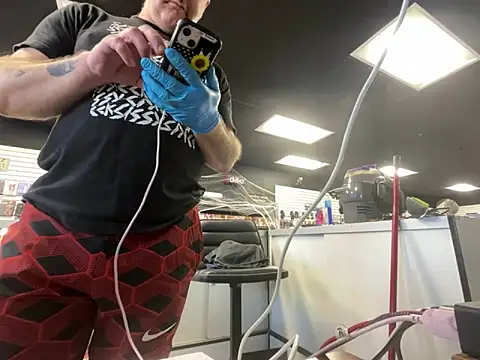 Snapshot of RawRyder8 chatting on October 19, 2025, 8:09 pm RawRyder8 online show from October 19, 2025, 8:09 pm