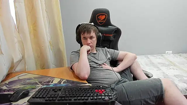 iliaskrislove online show from February 15, 2026, 3:58 am