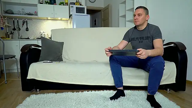 Snapshot of littlesweettifany chatting on February 5, 2025, 3:09 pm littlesweettifany online show from February 5, 2025, 3:09 pm