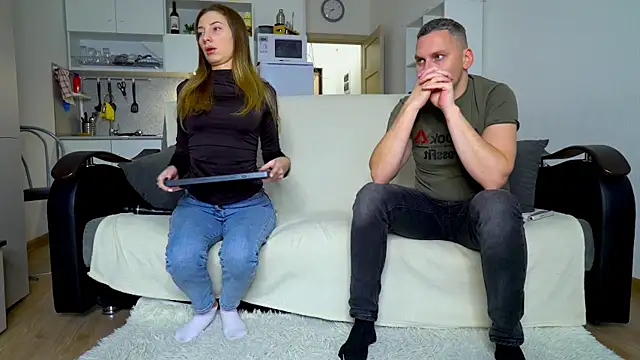 Snapshot of littlesweettifany chatting on November 11, 2025, 12:27 pm littlesweettifany online show from November 11, 2025, 12:27 pm