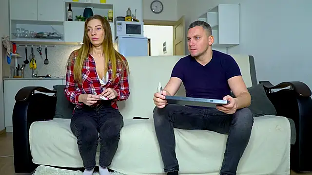 Snapshot of littlesweettifany chatting on November 29, 2025, 11:35 am littlesweettifany online show from November 29, 2025, 11:35 am