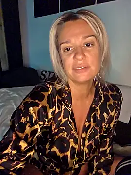 Snapshot of SpicyVicky chatting on October 3, 2025, 4:53 am SpicyVicky online show from October 3, 2025, 4:53 am