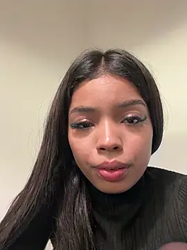 ximenawilliamss online show from March 10, 2025, 10:24 pm