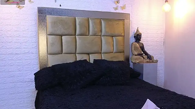 ximenawilliamss online show from September 9, 2025, 9:58 pm