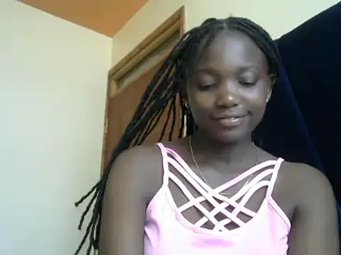 Snapshot of Latiffagodess chatting on February 21, 2025, 8:51 am Latiffagodess online show from February 21, 2025, 8:51 am