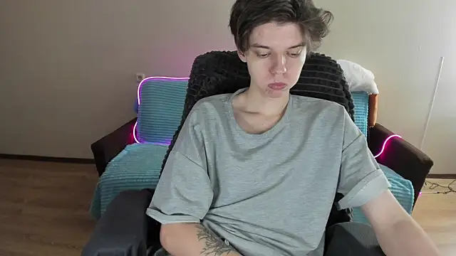 Snapshot of Liam_sexy1 chatting on December 2, 2024, 5:04 am Liam sexy1 online show from December 2, 2024, 5:04 am