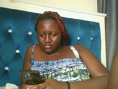 Snapshot of Heavy_ass chatting on July 9, 2026, 10:36 pm Heavy ass online show from July 9, 2026, 10:36 pm