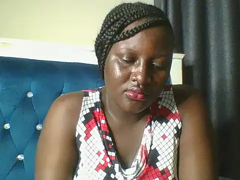 Snapshot of Heavy_ass chatting on July 23, 2026, 11:35 pm Heavy ass online show from July 23, 2026, 11:35 pm