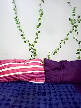 Snapshot of Sugartonguexx chatting on March 9, 2025, 6:21 pm Sugartonguexx online show from March 9, 2025, 6:21 pm