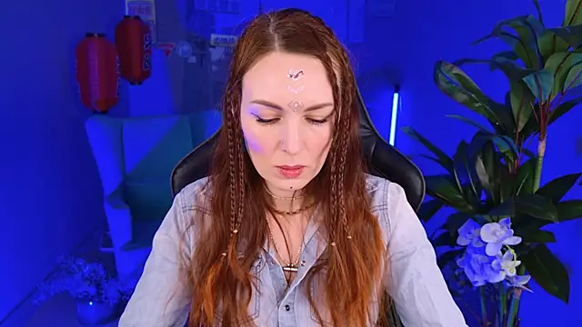 Snapshot of VandaRossi chatting on January 22, 2025, 11:12 am VandaRossi online show from January 22, 2025, 11:12 am