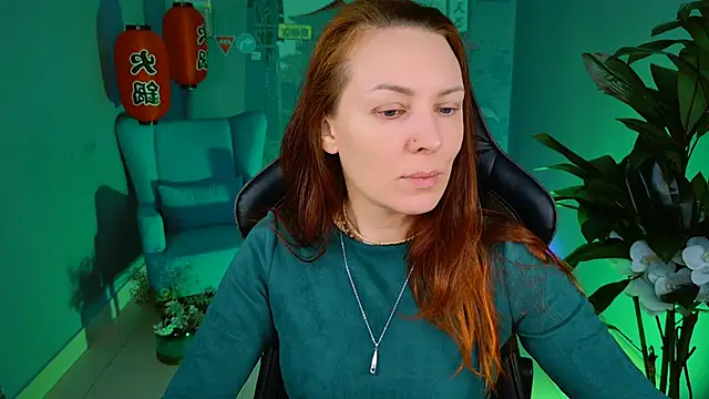 Snapshot of VandaRossi chatting on February 5, 2025, 5:09 am VandaRossi online show from February 5, 2025, 5:09 am