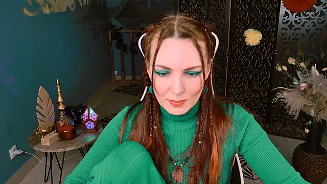 Snapshot of VandaRossi chatting on February 26, 2025, 2:25 pm VandaRossi online show from February 26, 2025, 2:25 pm