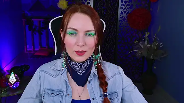 Snapshot of VandaRossi chatting on March 12, 2025, 8:19 am VandaRossi online show from March 12, 2025, 8:19 am