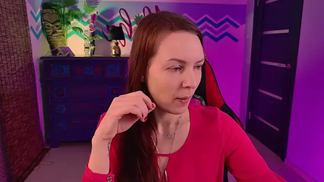 Snapshot of VandaRossi chatting on November 24, 2025, 9:31 am VandaRossi online show from November 24, 2025, 9:31 am