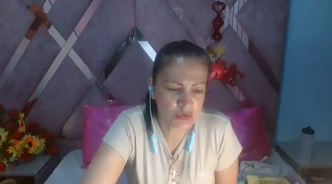 Mulan sexy01 online show from March 1, 2025, 7:48 pm