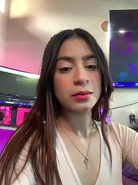 samantha evans2 online show from January 6, 2025, 9:22 pm