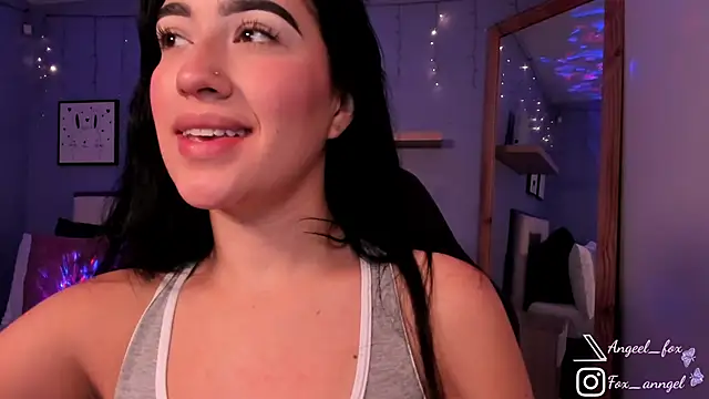 Snapshot of angeel_fox chatting on January 30, 2025, 4:58 am angeel fox online show from January 30, 2025, 4:58 am