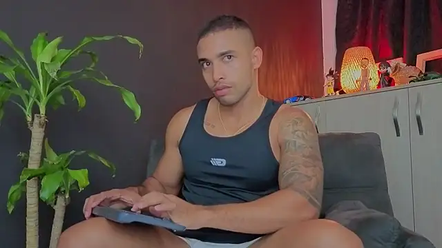 LincomAmith online show from January 13, 2026, 3:45 am