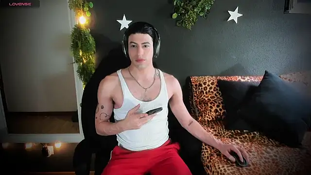 newjeff online show from April 24, 2026, 5:04 pm