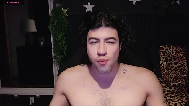 newjeff online show from July 28, 2026, 8:52 pm
