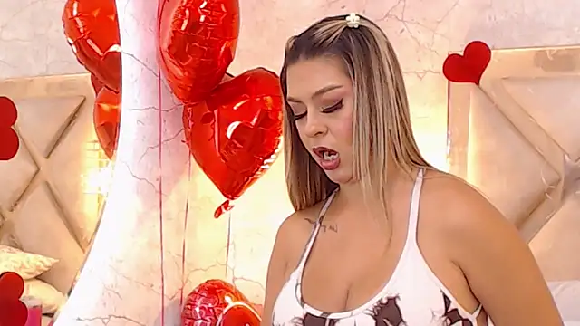 JoannaStanford online show from February 19, 2025, 12:57 am