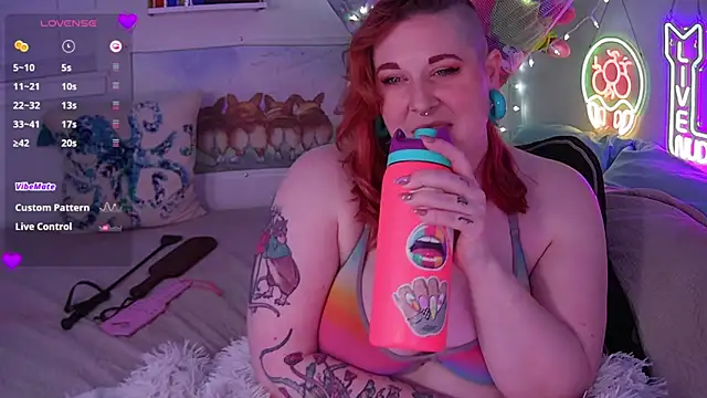 opalreigning online show from December 30, 2024, 8:21 am