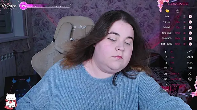 Estelle Hicks online show from November 14, 2025, 6:17 pm