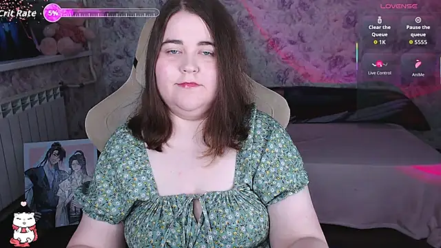 Estelle Hicks online show from June 6, 2026, 6:56 pm
