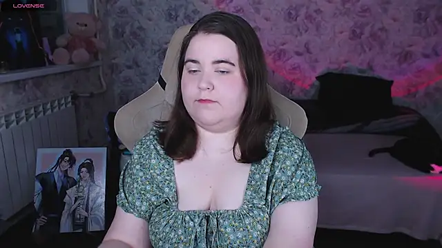 Snapshot of Estelle_Hicks chatting on July 9, 2026, 7:07 pm Estelle Hicks online show from July 9, 2026, 7:07 pm