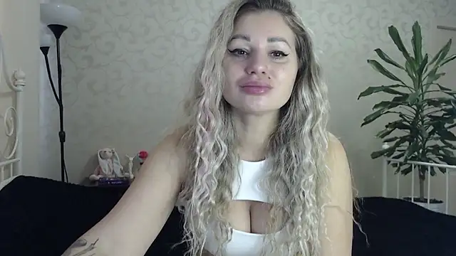 Snapshot of ShyEvaa chatting on September 21, 2025, 4:58 am ShyEvaa online show from September 21, 2025, 4:58 am