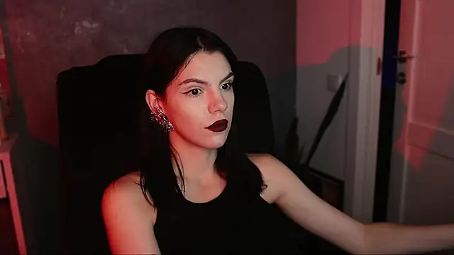 mistress  rochelle online show from December 1, 2024, 4:29 pm