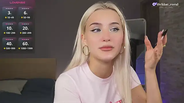 Snapshot of ChloeCoral chatting on November 17, 2025, 8:47 pm ChloeCoral online show from November 17, 2025, 8:47 pm