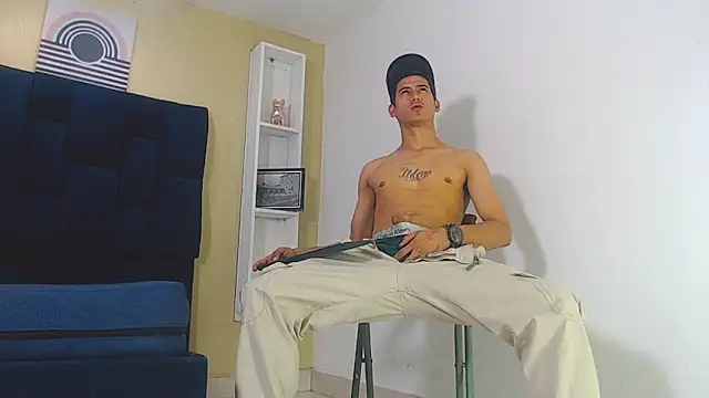 Jhonn Rhyss online show from January 12, 2025, 8:03 pm