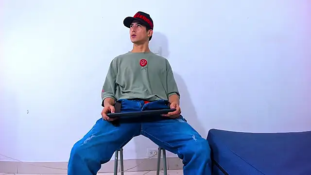 Jhonn Rhyss online show from February 12, 2025, 3:18 am