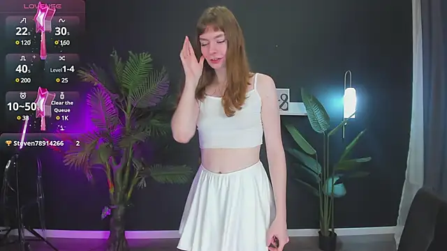 Snapshot of EvaSelin chatting on February 6, 2025, 5:46 am EvaSelin online show from February 6, 2025, 5:46 am