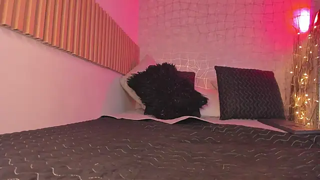 Snapshot of Bella_desi_ chatting on January 12, 2025, 3:36 pm Bella desi online show from January 12, 2025, 3:36 pm