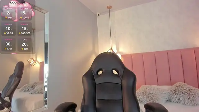 Snapshot of SUNNYCYRUS chatting on October 16, 2025, 1:12 pm SUNNYCYRUS online show from October 16, 2025, 1:12 pm